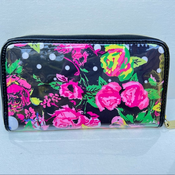 Betsey Johnson Blooming flowers zip around wallet - Picture 2 of 10